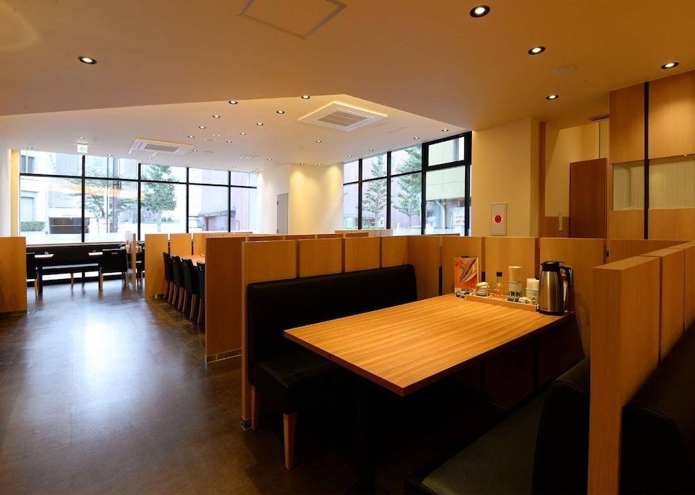 Jr Inn Sapporo-Eki Minami-Guchi Exterior foto